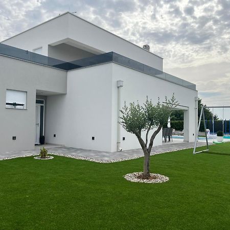 Villa Mara Vrsi Eksteriør bilde
